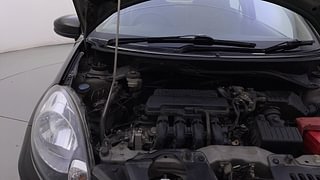 Used 2016 Honda Amaze [2013-2016] 1.2 S i-VTEC Petrol Manual engine ENGINE RIGHT SIDE HINGE & APRON VIEW