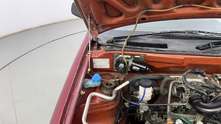 Used 2010 Maruti Suzuki Alto [2010-2013] LXI Petrol Manual engine ENGINE RIGHT SIDE HINGE & APRON VIEW