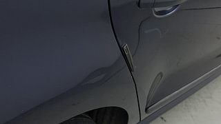 Used 2015 Volkswagen Polo [2015-2019] Comfortline 1.2L (P) Petrol Manual dents MINOR DENT