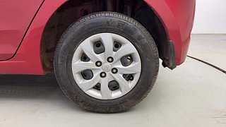 Used 2017 Hyundai Elite i20 [2014-2018] Sportz 1.2 Petrol Manual tyres LEFT REAR TYRE RIM VIEW