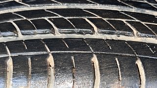 Used 2018 Hyundai Elite i20 [2018-2020] Asta 1.2 Petrol Manual tyres RIGHT FRONT TYRE TREAD VIEW