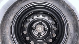 Used 2020 Ford Figo [2019-2021] Titanium Petrol Petrol Manual tyres SPARE TYRE VIEW