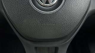 Used 2015 Volkswagen Polo [2015-2019] Comfortline 1.2L (P) Petrol Manual top_features Airbags