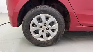 Used 2017 Hyundai Elite i20 [2014-2018] Sportz 1.2 Petrol Manual tyres RIGHT REAR TYRE RIM VIEW