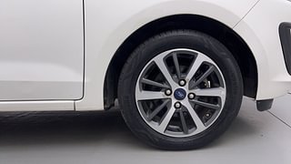 Used 2020 Ford Figo [2019-2021] Titanium Petrol Petrol Manual tyres RIGHT FRONT TYRE RIM VIEW