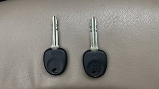 Used 2012 Hyundai i10 [2010-2016] Magna 1.2 Petrol Petrol Manual extra CAR KEY VIEW