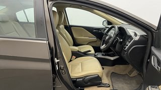 Used 2017 Honda City [2017-2020] ZX CVT Petrol Automatic interior RIGHT SIDE FRONT DOOR CABIN VIEW