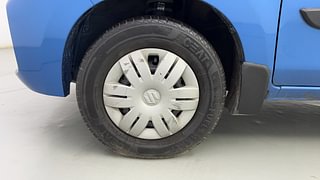 Used 2020 Maruti Suzuki Alto 800 [2019-2022] LXI Petrol Manual tyres LEFT FRONT TYRE RIM VIEW