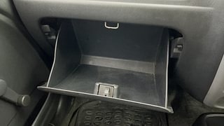 Used 2010 Maruti Suzuki Alto [2010-2013] LXI Petrol Manual top_features Glove compartment