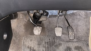 Used 2016 Honda Amaze [2013-2016] 1.2 S i-VTEC Petrol Manual interior PEDALS VIEW