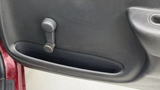 Used 2010 Maruti Suzuki Alto [2010-2013] LXI Petrol Manual top_features Door pockets