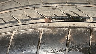 Used 2018 Hyundai Elite i20 [2018-2020] Asta 1.2 Petrol Manual tyres LEFT REAR TYRE TREAD VIEW
