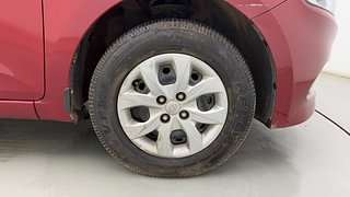 Used 2017 Hyundai Elite i20 [2014-2018] Sportz 1.2 Petrol Manual tyres RIGHT FRONT TYRE RIM VIEW