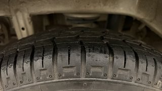 Used 2015 Maruti Suzuki Alto 800 Lxi Petrol Manual tyres RIGHT REAR TYRE TREAD VIEW
