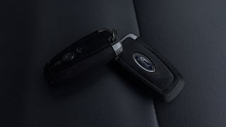Used 2020 Ford Figo [2019-2021] Titanium Petrol Petrol Manual extra CAR KEY VIEW