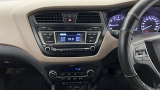 Used 2016 Hyundai Elite i20 [2014-2018] Sportz 1.2 Petrol Manual interior MUSIC SYSTEM & AC CONTROL VIEW