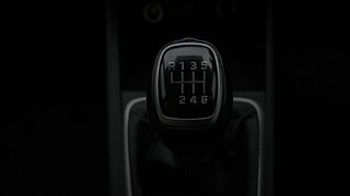 Used 2021 Hyundai Verna SX Opt Diesel Diesel Manual interior GEAR  KNOB VIEW