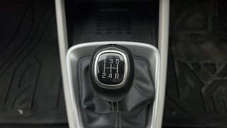 Used 2022 Hyundai Venue SX 1.2 Petrol Petrol Manual interior GEAR  KNOB VIEW