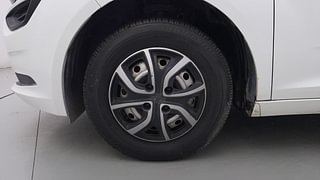 Used 2021 Tata Altroz XE 1.2 Rhythm Petrol Manual tyres LEFT FRONT TYRE RIM VIEW
