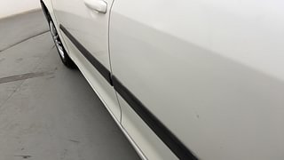 Used 2017 Maruti Suzuki Swift Dzire VXI (O) Petrol Manual dents MINOR DENT