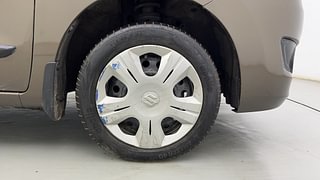 Used 2014 Maruti Suzuki Wagon R 1.0 [2010-2019] VXi Petrol Manual tyres RIGHT FRONT TYRE RIM VIEW