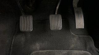 Used 2014 Hyundai Grand i10 [2013-2017] Sportz 1.2 Kappa VTVT Petrol Manual interior PEDALS VIEW