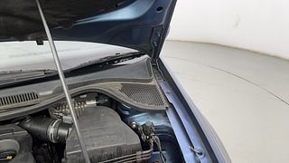 Used 2018 Volkswagen Ameo [2016-2020] Comfortline 1.5L (D) Diesel Manual engine ENGINE LEFT SIDE HINGE & APRON VIEW
