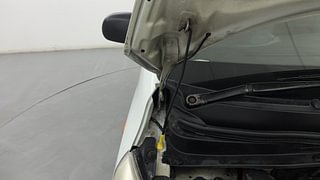 Used 2011 Hyundai i10 [2010-2016] Era Petrol Petrol Manual engine ENGINE RIGHT SIDE HINGE & APRON VIEW