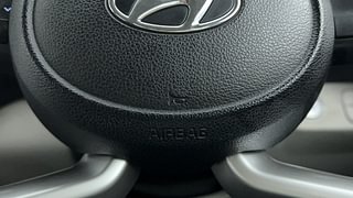 Used 2022 Hyundai Venue SX 1.2 Petrol Petrol Manual top_features Airbags