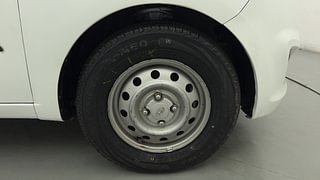 Used 2011 Hyundai i10 [2010-2016] Era Petrol Petrol Manual tyres RIGHT FRONT TYRE RIM VIEW