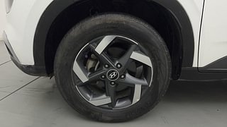 Used 2019 Hyundai Venue [2019-2022] SX Plus 1.0 Turbo DCT Petrol Automatic tyres LEFT FRONT TYRE RIM VIEW