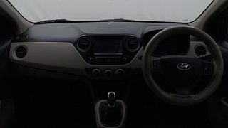 Used 2018 Hyundai Xcent [2017-2019] SX Petrol Petrol Manual interior DASHBOARD VIEW