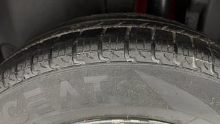 Used 2016 Maruti Suzuki Swift [2011-2017] VDi Diesel Manual tyres LEFT REAR TYRE TREAD VIEW