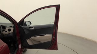Used 2014 Hyundai Grand i10 [2013-2017] Sportz 1.2 Kappa VTVT Petrol Manual interior RIGHT FRONT DOOR OPEN VIEW