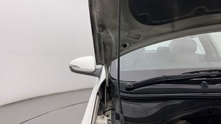 Used 2021 Hyundai Verna SX Opt Diesel Diesel Manual engine ENGINE RIGHT SIDE HINGE & APRON VIEW