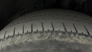 Used 2020 Mahindra XUV500 [2017-2021] W9 Diesel Manual tyres LEFT FRONT TYRE TREAD VIEW