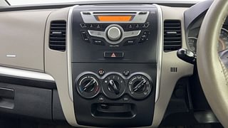 Used 2014 Maruti Suzuki Wagon R 1.0 [2010-2019] VXi Petrol Manual interior MUSIC SYSTEM & AC CONTROL VIEW