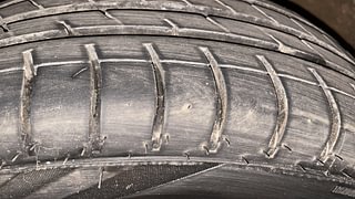 Used 2018 Hyundai Xcent [2017-2019] SX Petrol Petrol Manual tyres LEFT FRONT TYRE TREAD VIEW