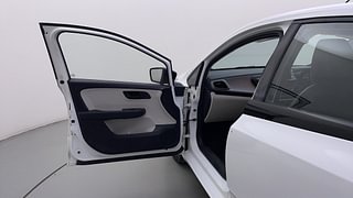 Used 2021 Tata Altroz XE 1.2 Rhythm Petrol Manual interior LEFT FRONT DOOR OPEN VIEW