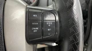 Used 2016 Mahindra XUV500 [2015-2018] W6 Diesel Manual top_features Cruise control