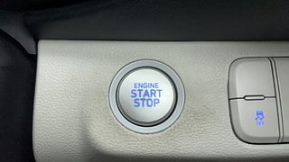 Used 2022 Hyundai Venue SX 1.2 Petrol Petrol Manual top_features Keyless start
