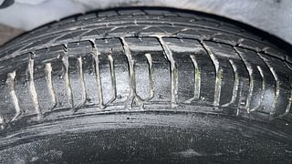 Used 2011 Hyundai i10 [2010-2016] Era Petrol Petrol Manual tyres RIGHT REAR TYRE TREAD VIEW