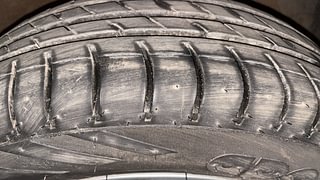 Used 2018 Hyundai Xcent [2017-2019] SX Petrol Petrol Manual tyres RIGHT FRONT TYRE TREAD VIEW