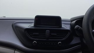 Used 2021 Tata Altroz XE 1.2 Rhythm Petrol Manual interior MUSIC SYSTEM & AC CONTROL VIEW