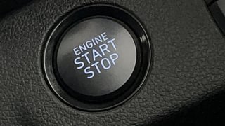 Used 2019 Hyundai Venue [2019-2022] SX Plus 1.0 Turbo DCT Petrol Automatic top_features Keyless start