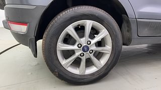 Used 2019 Ford EcoSport [2017-2021] Titanium 1.5L Ti-VCT Petrol Manual tyres RIGHT REAR TYRE RIM VIEW