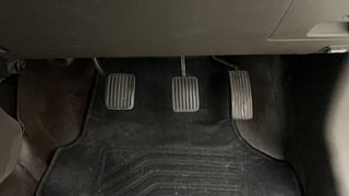 Used 2013 Hyundai i10 [2010-2016] Sportz 1.2 Petrol Petrol Manual interior PEDALS VIEW
