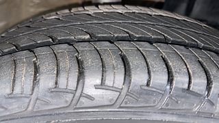 Used 2021 Maruti Suzuki Wagon R 1.2 [2019-2022] ZXI Petrol Manual tyres RIGHT FRONT TYRE TREAD VIEW