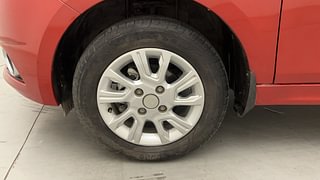 Used 2018 Tata Tiago [2016-2020] Revotron XZA AMT Petrol Automatic tyres LEFT FRONT TYRE RIM VIEW
