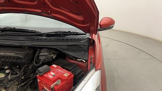 Used 2018 Tata Tiago [2016-2020] Revotron XZA AMT Petrol Automatic engine ENGINE LEFT SIDE HINGE & APRON VIEW